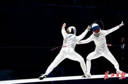 半岛体育官网app-俄罗斯射击选手击败对手，拿下金牌