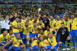 半岛体育官方入口-厄瓜多尔女足球队备战大赛，冲刺夺冠