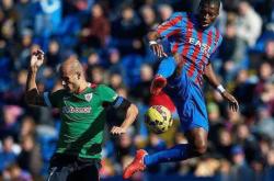 半岛体育app下载-欧冠比赛强强对决，悬念重重