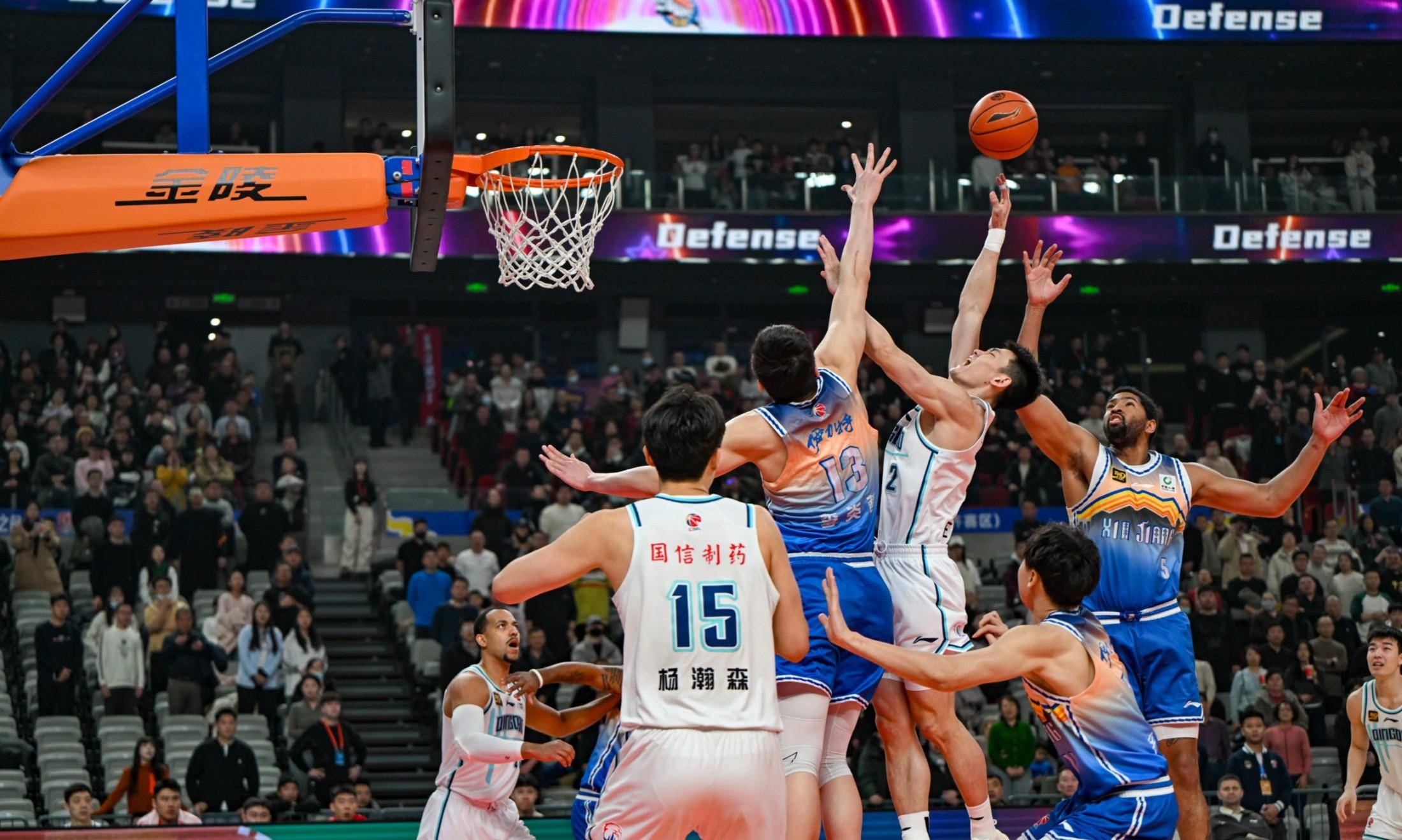 包含辽宁队内线强力发挥,赢得关键比赛的词条 包含辽宁队内线强力发挥,赢得关键比赛的词条