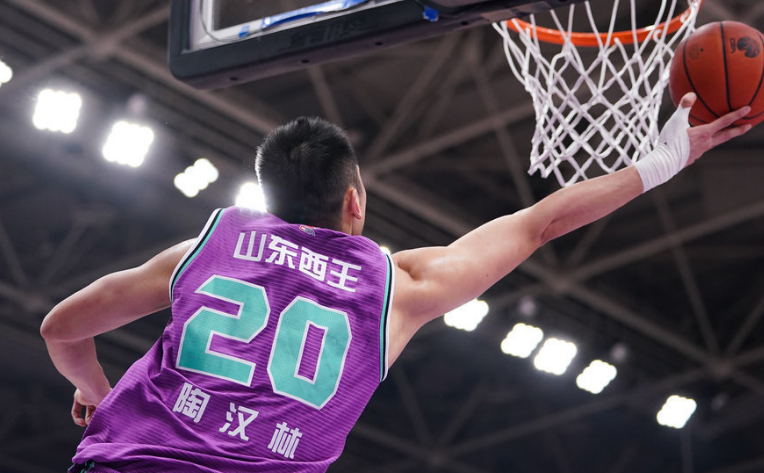 扬州队主场告捷,成功战胜北京北控队 扬州队主场告捷,成功战胜北京北控队