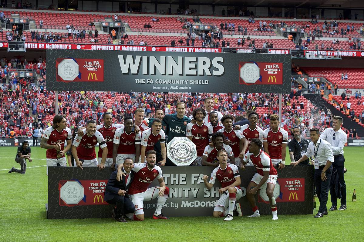 巴萨主场逆转拜仁，晋级八强