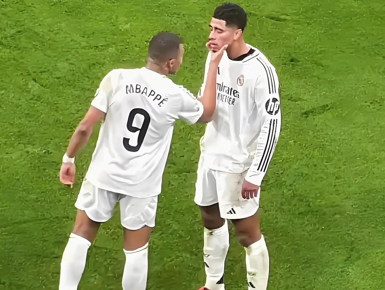 皇家马德里对阵巴黎，两支豪强谁能笑到最后