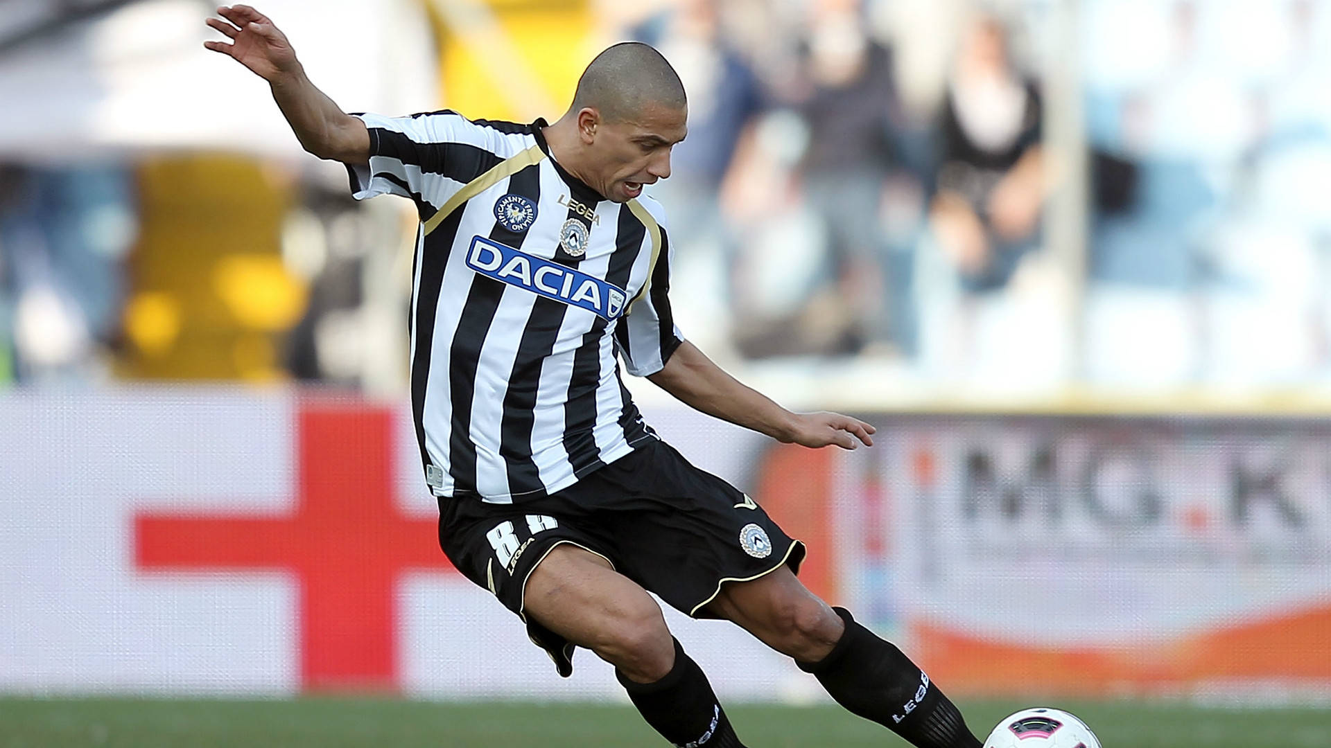 意甲球员们的精彩表现与技艺